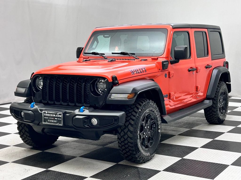 Certified 2023 Jeep Wrangler Unlimited w/ Cold Weather Group AWD/4WD image 4