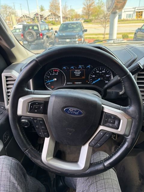 Used 2017 Ford F350 Lariat w/ Chrome Package AWD/4WD image 7