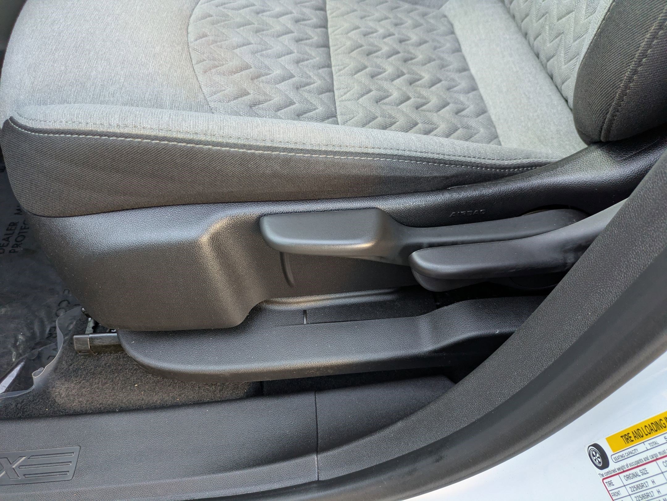 Certified 2023 Chevrolet Equinox LS image 22