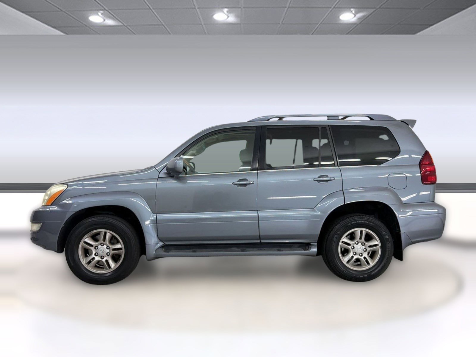 Used 2003 Lexus GX 470 image 2