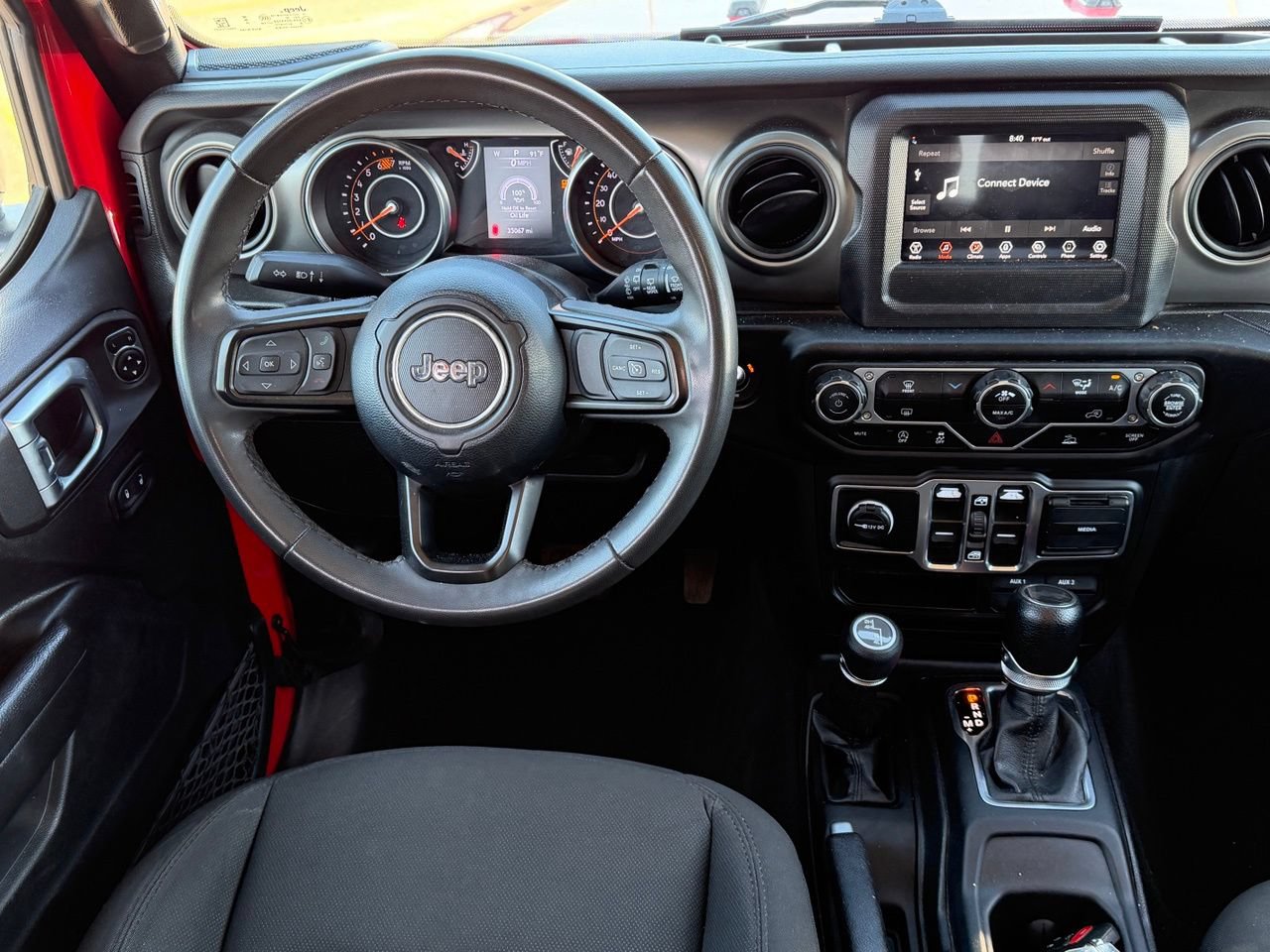 Used 2023 Jeep Wrangler Unlimited Sport AWD/4WD image 12