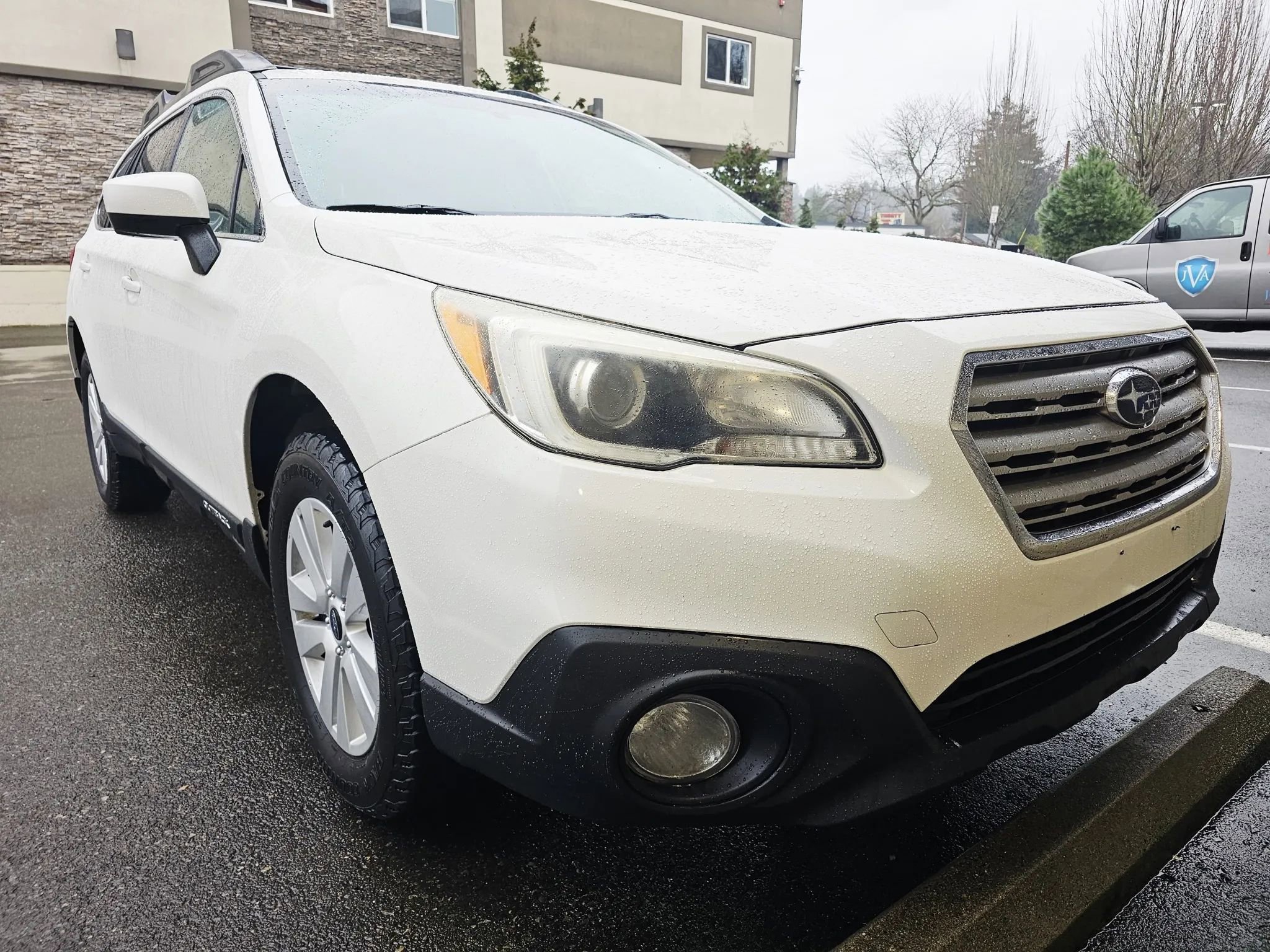 Used 2015 Subaru Outback 2.5i Premium image 7