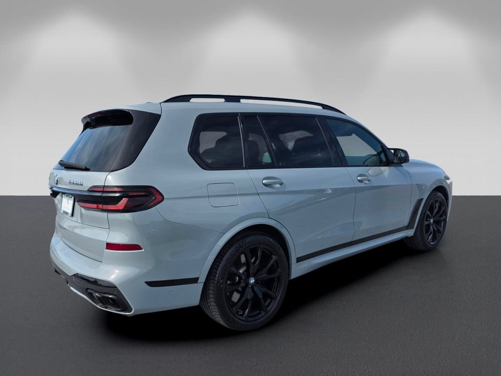 Certified 2024 BMW X7 M60i w/ Executive Package AWD/4WD image 4