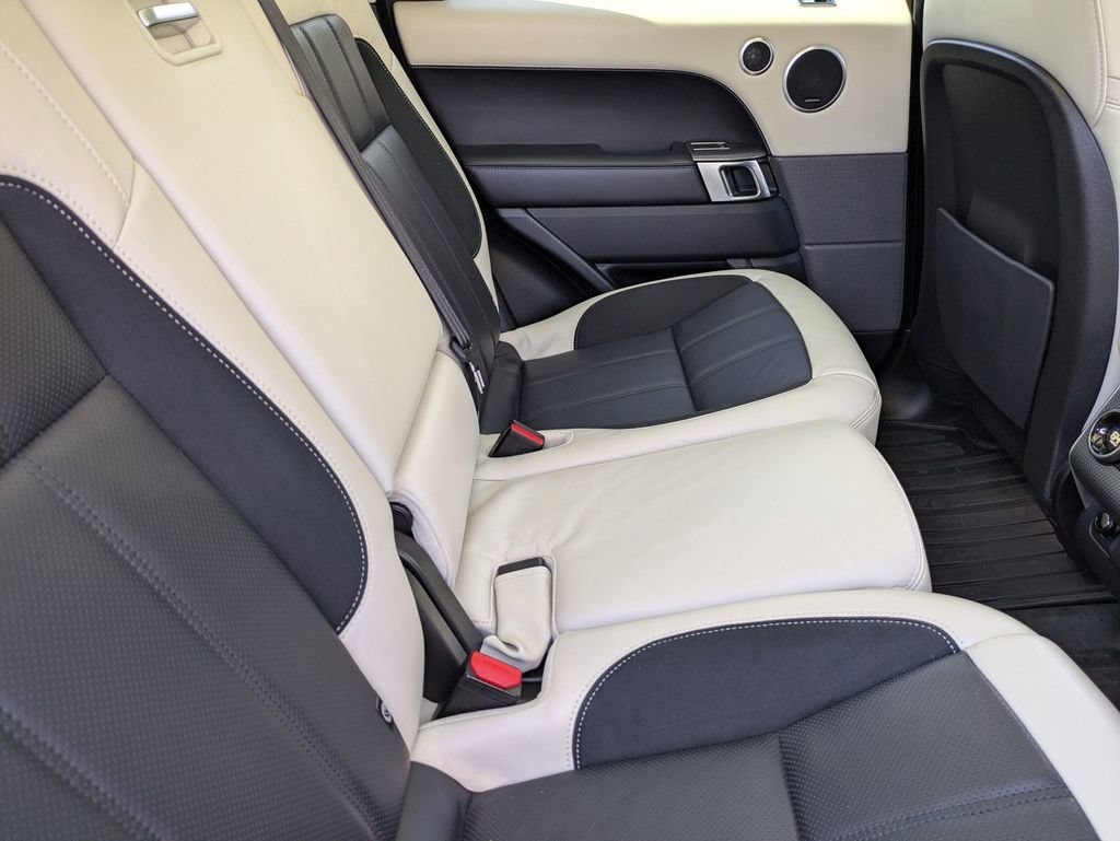 Used 2021 Land Rover Range Rover Sport HST AWD/4WD image 36