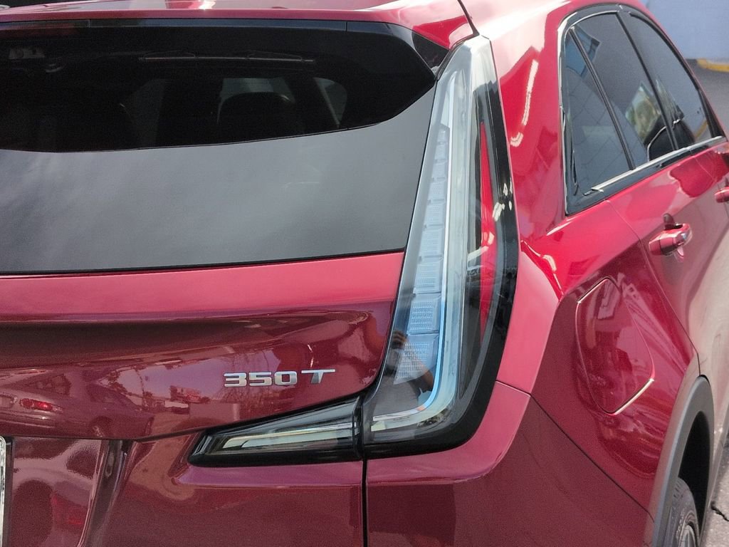 Used 2023 Cadillac XT4 Sport w/ Enhanced Visibility Package image 11