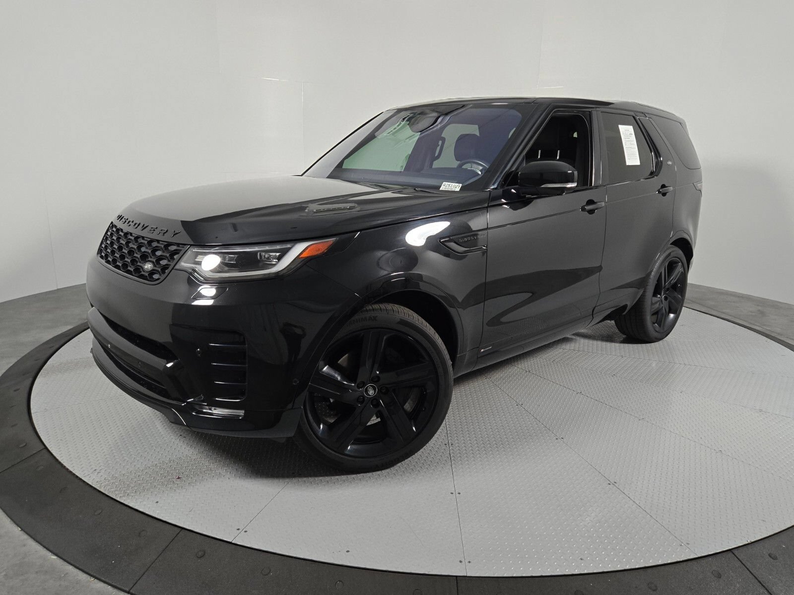 Used 2021 Land Rover Discovery S R-Dynamic
