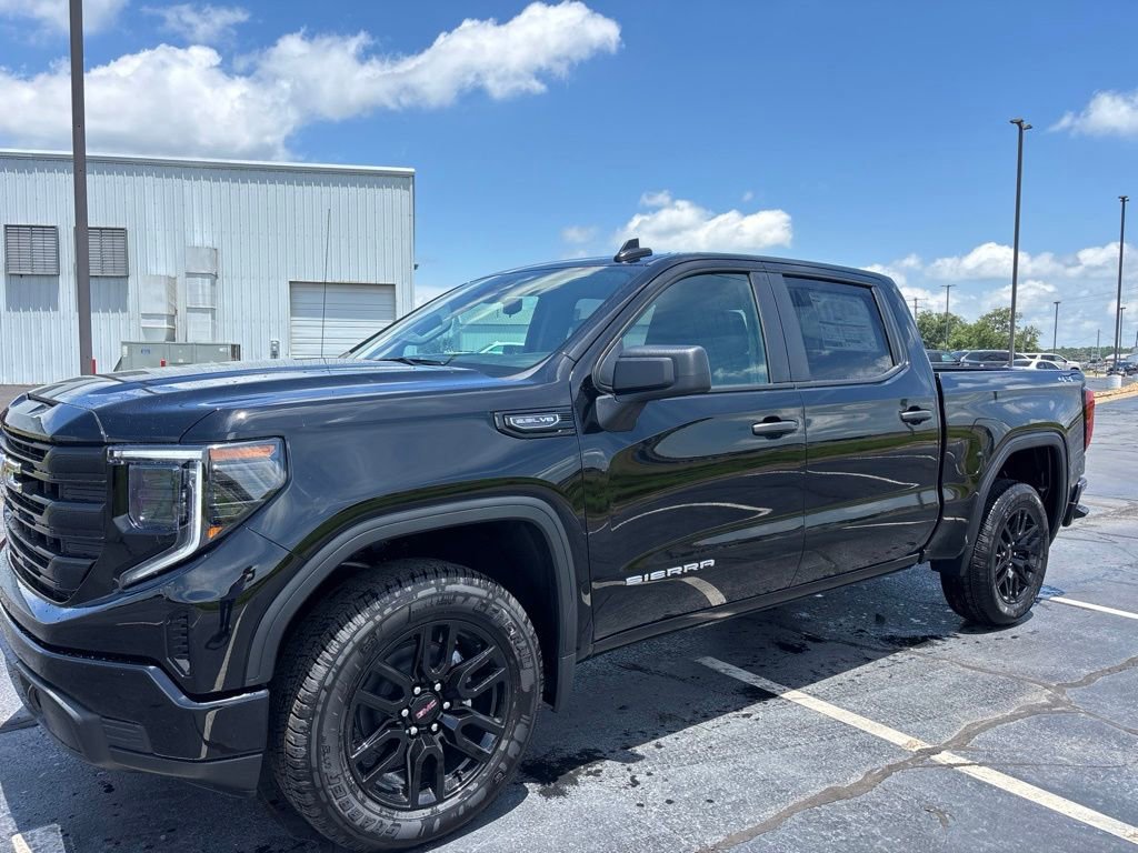 New 2026 GMC Sierra 1500 Pro w/ Graphite Edition