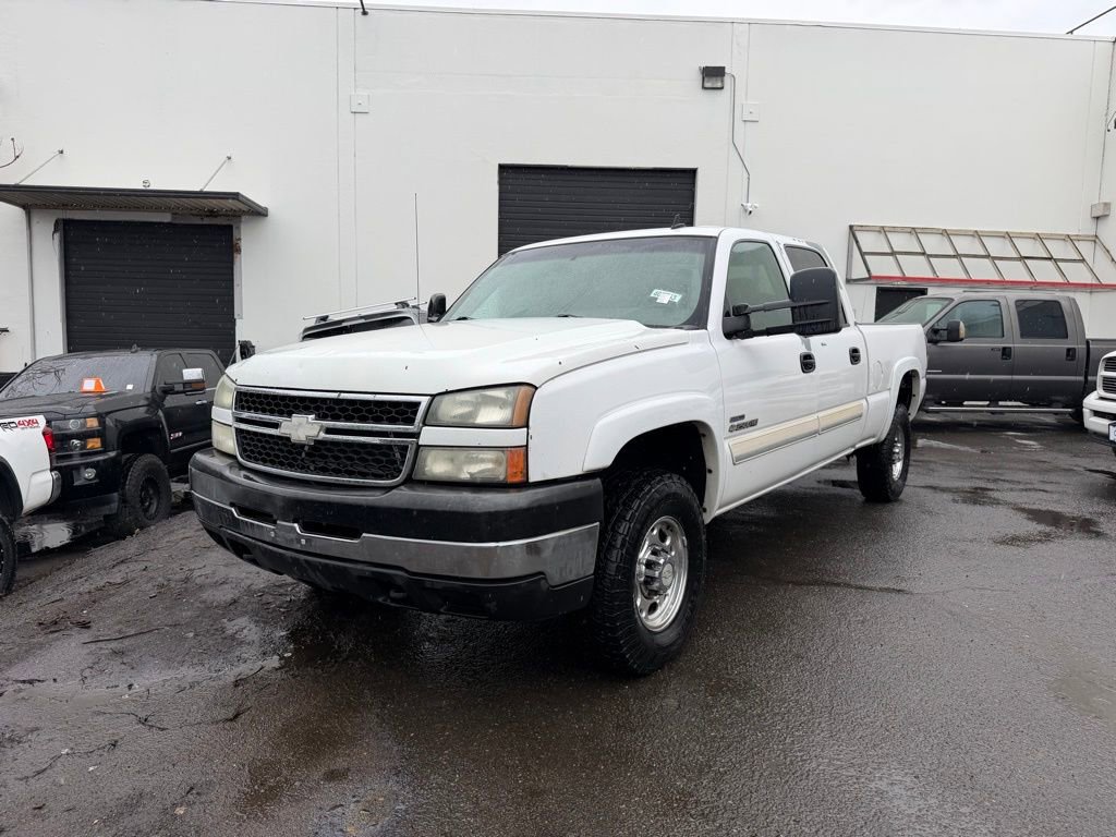 Used 2007 Chevrolet Silverado 2500 LT w/ Heavy-Duty Power Package image 1