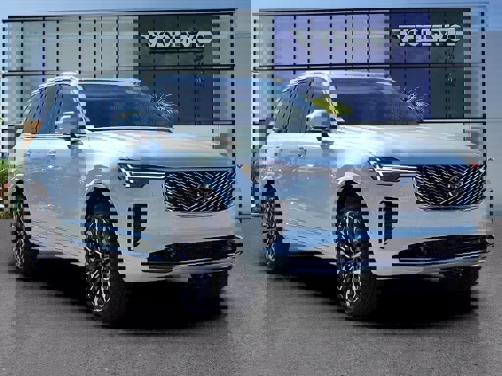 New 2026 Volvo XC90 B5 Plus w/ Protection Package Premier image 1