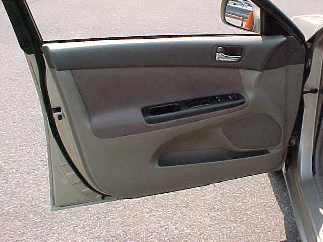 Used 2006 Toyota Camry LE FWD image 21