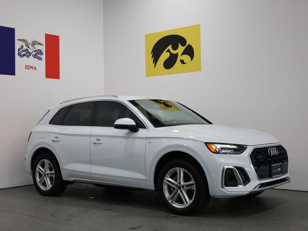 Certified 2024 Audi Q5 e Premium w/ Convenience Package