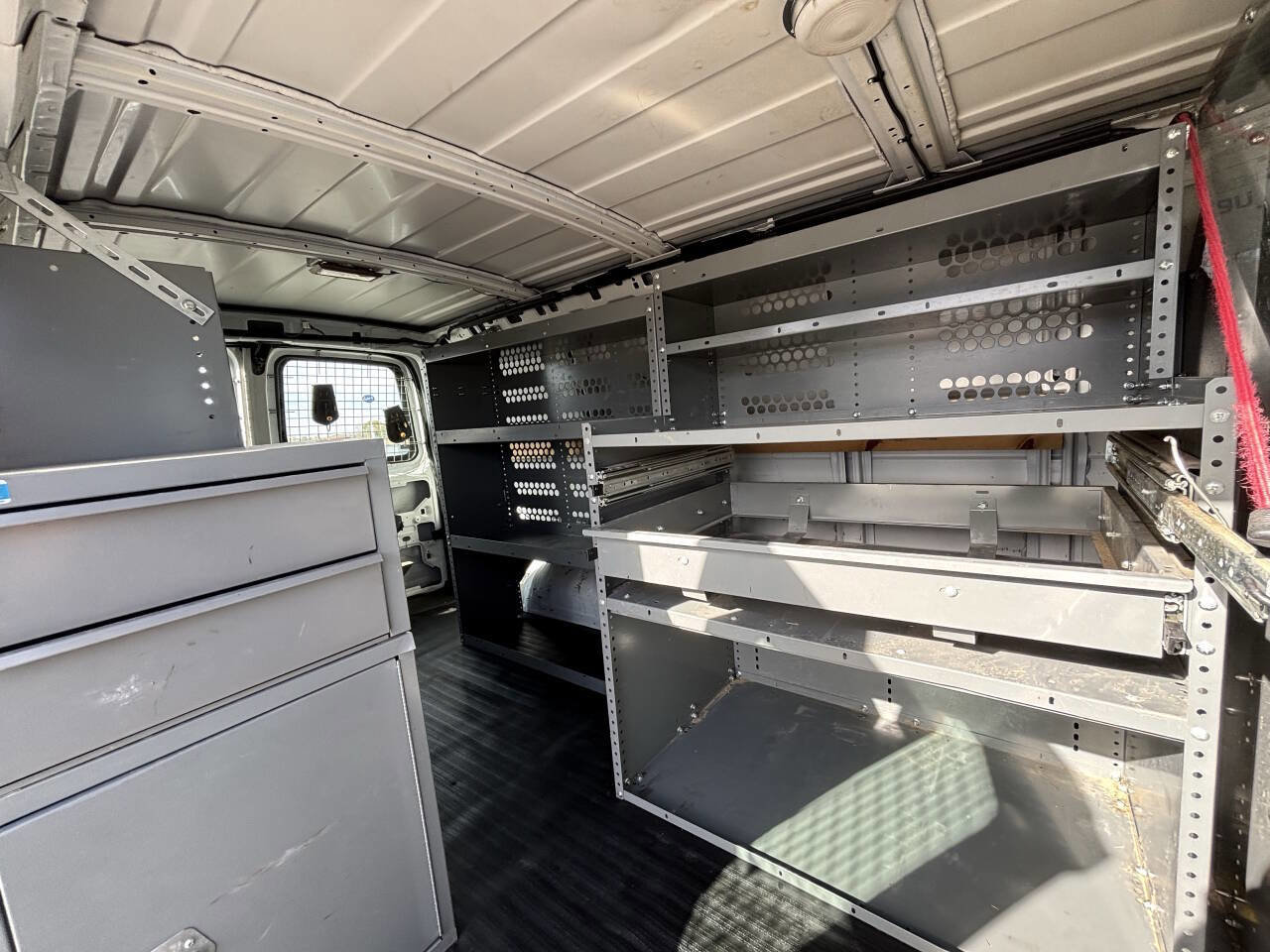 Used 2013 Chevrolet Express 2500 image 17