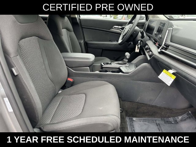 Used 2025 Kia Sportage LX AWD/4WD image 9