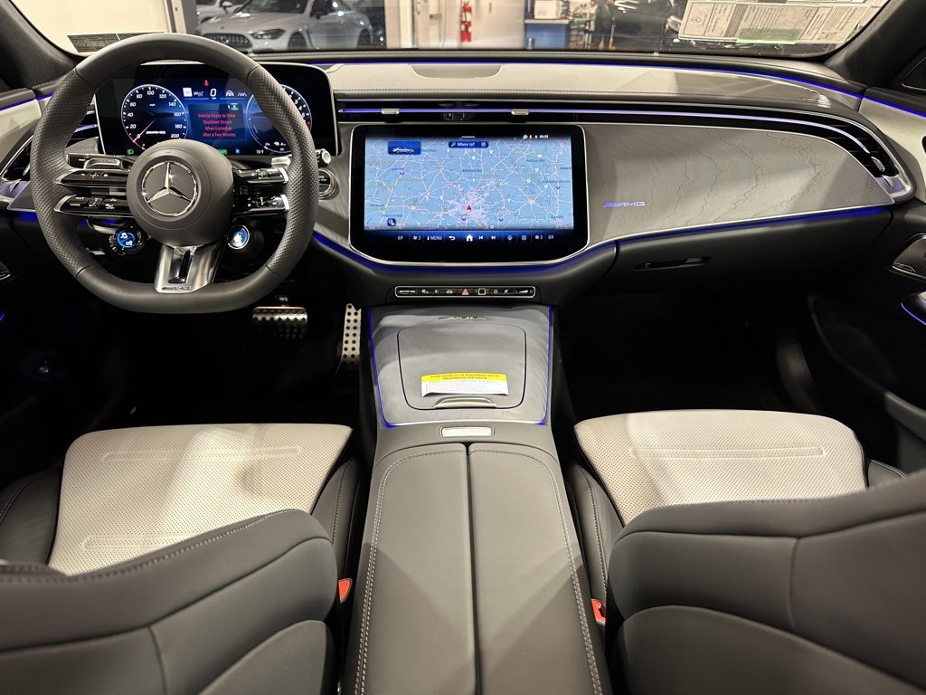New 2026 Mercedes-Benz E 53 AMG e 4MATIC Sedan image 4