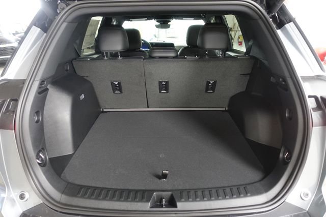 New 2026 Chevrolet Equinox LT w/ Convenience Package II FWD image 19