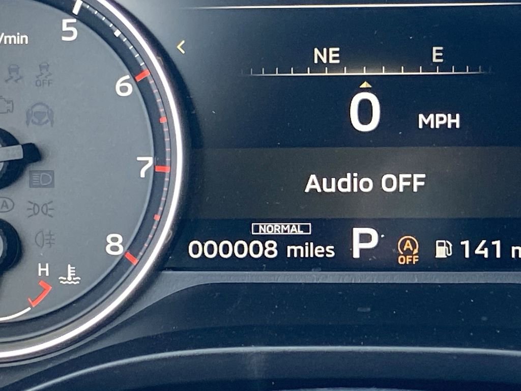 New 2026 Mitsubishi Outlander ES FWD image 8