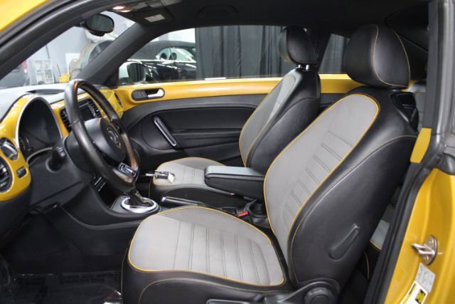Used 2016 Volkswagen Beetle 1.8T Dune FWD image 12
