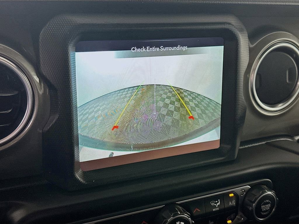 Used 2022 Jeep Wrangler Unlimited Sahara w/ Cold Weather Group image 20