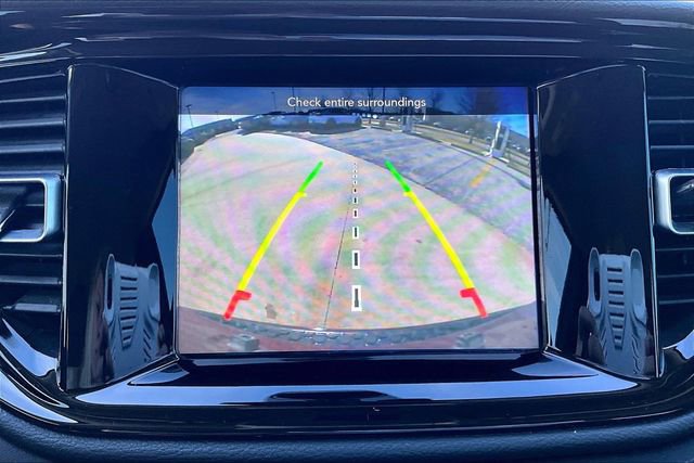 Used 2021 Dodge Durango SXT image 14