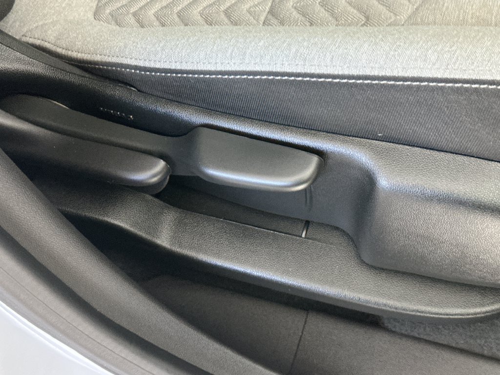 Used 2024 Chevrolet Equinox LS w/ LS Convenience Package FWD image 22