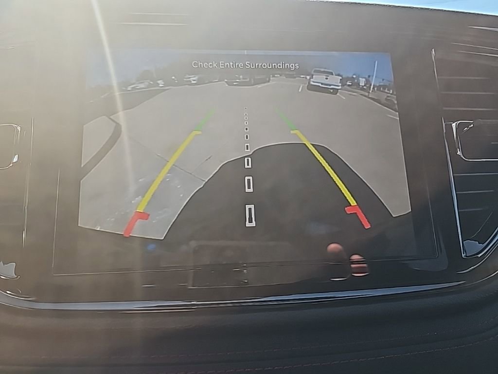 Certified 2025 Dodge Durango R/T w/ Trailer Tow Group IV image 35