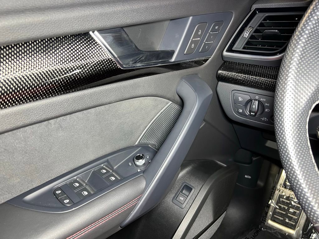 Used 2024 Audi SQ5 Premium Plus w/ Premium Plus Package image 25