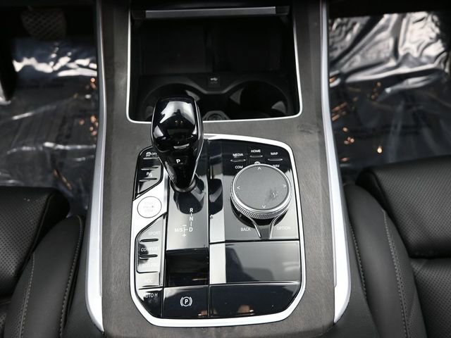 Used 2023 BMW X5 xDrive40i w/ Climate Comfort Package image 16