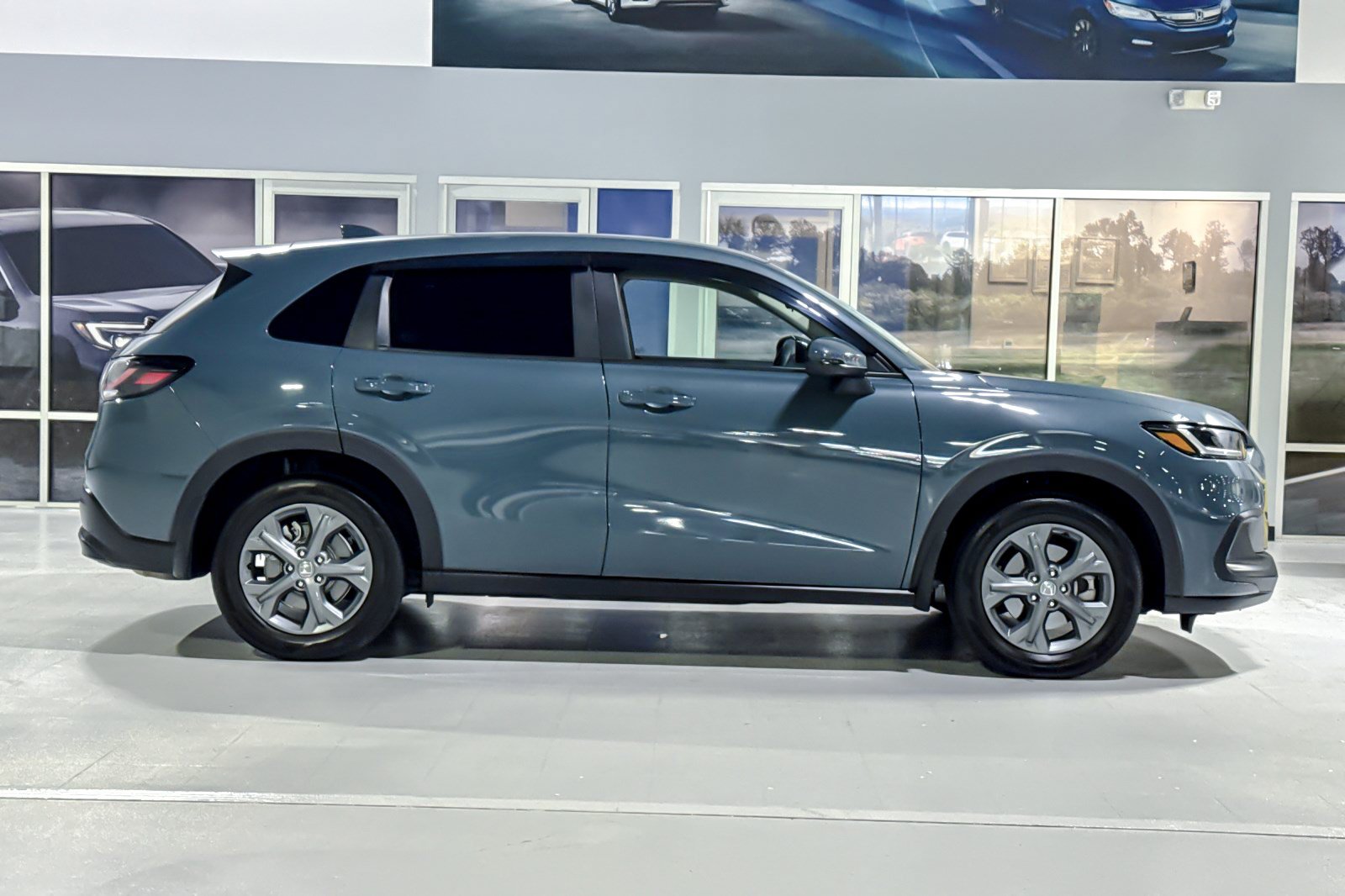 Used 2026 Honda HR-V LX image 8