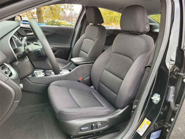 Used 2024 Chevrolet Malibu LT image 8