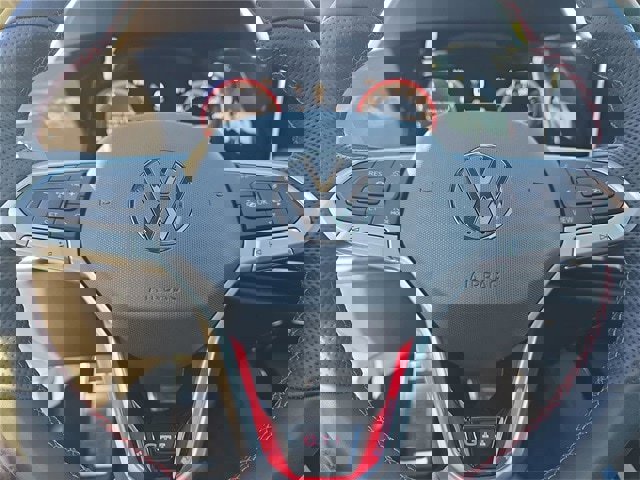 New 2026 Volkswagen GTI SE image 18