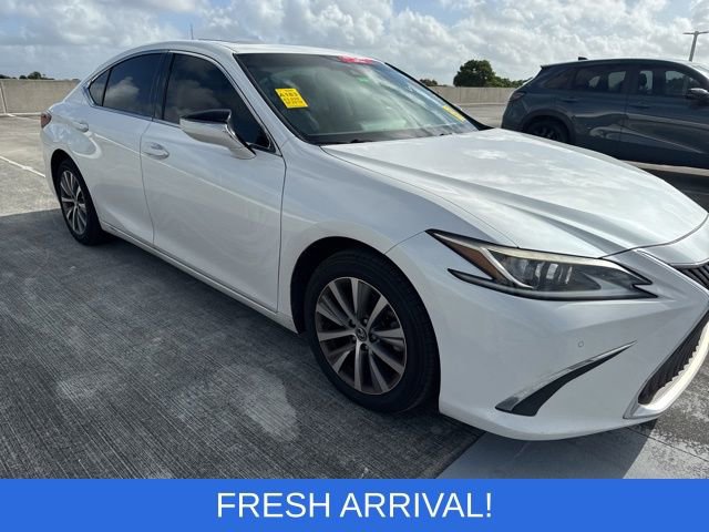Used 2019 Lexus ES 350 w/ Premium Package image 11