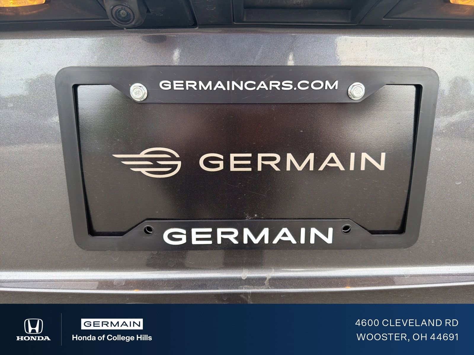 Used 2022 Toyota Highlander XLE AWD/4WD image 7