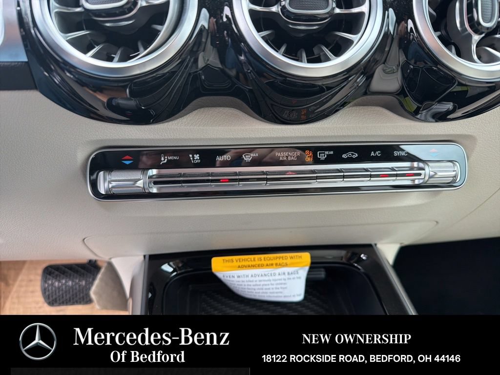 New 2026 Mercedes-Benz GLB 250 4MATIC image 17