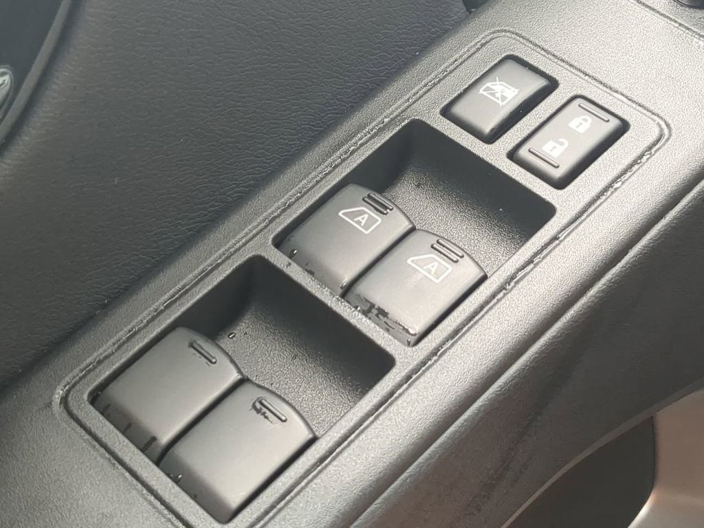 New 2026 Nissan Frontier SV image 21