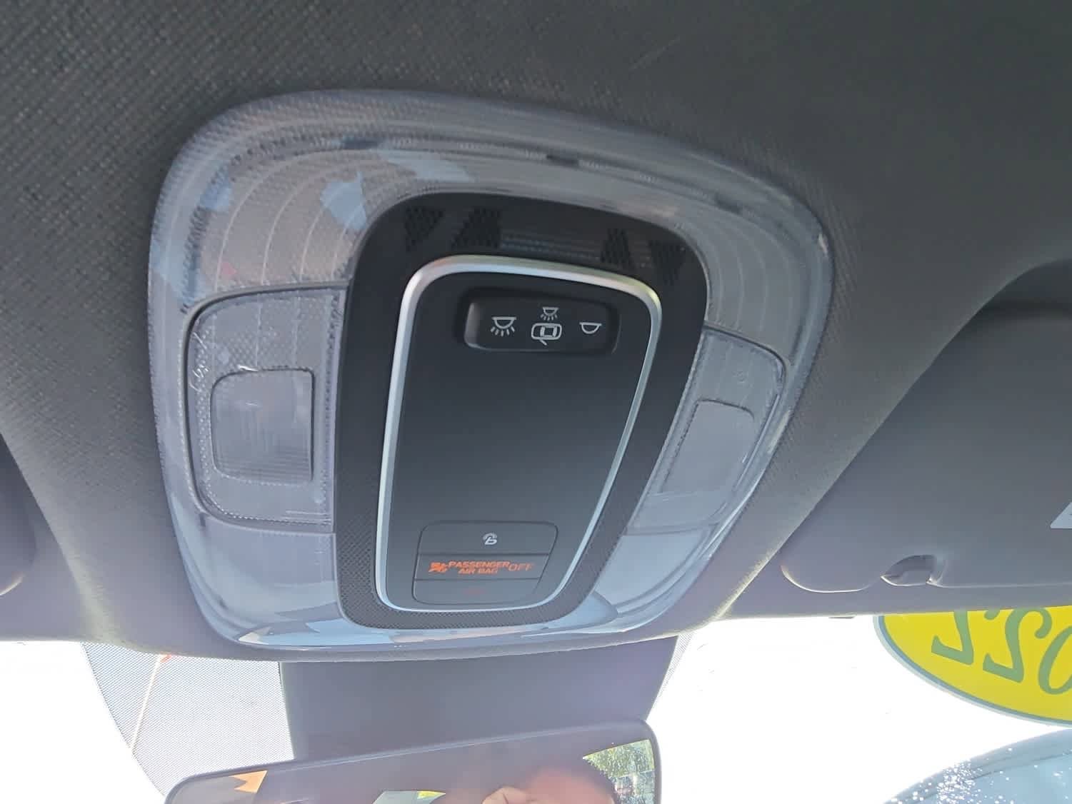 Used 2022 Hyundai Elantra SEL FWD image 47