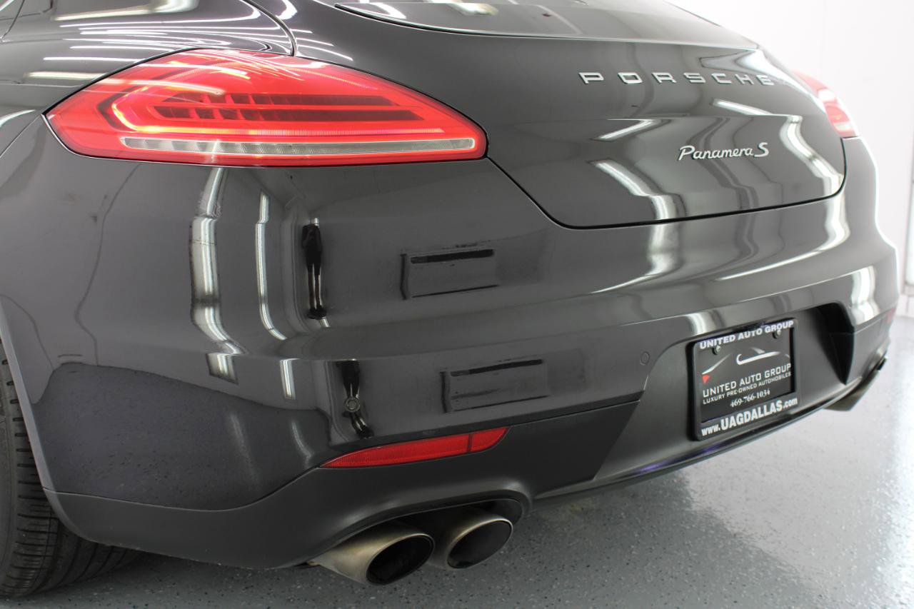 Used 2014 Porsche Panamera S image 24
