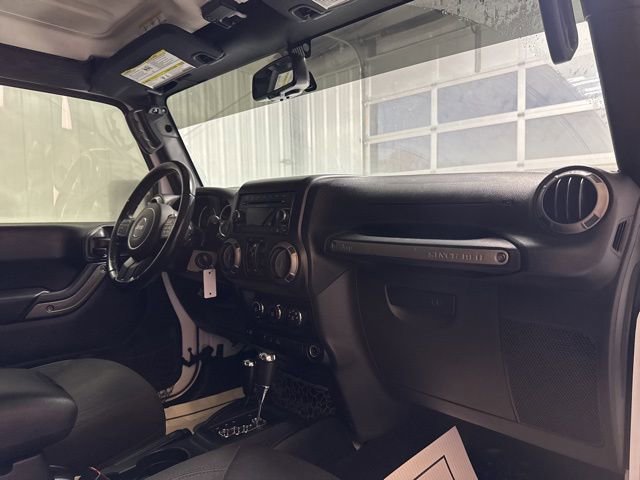 Used 2018 Jeep Wrangler Unlimited Sport S image 24