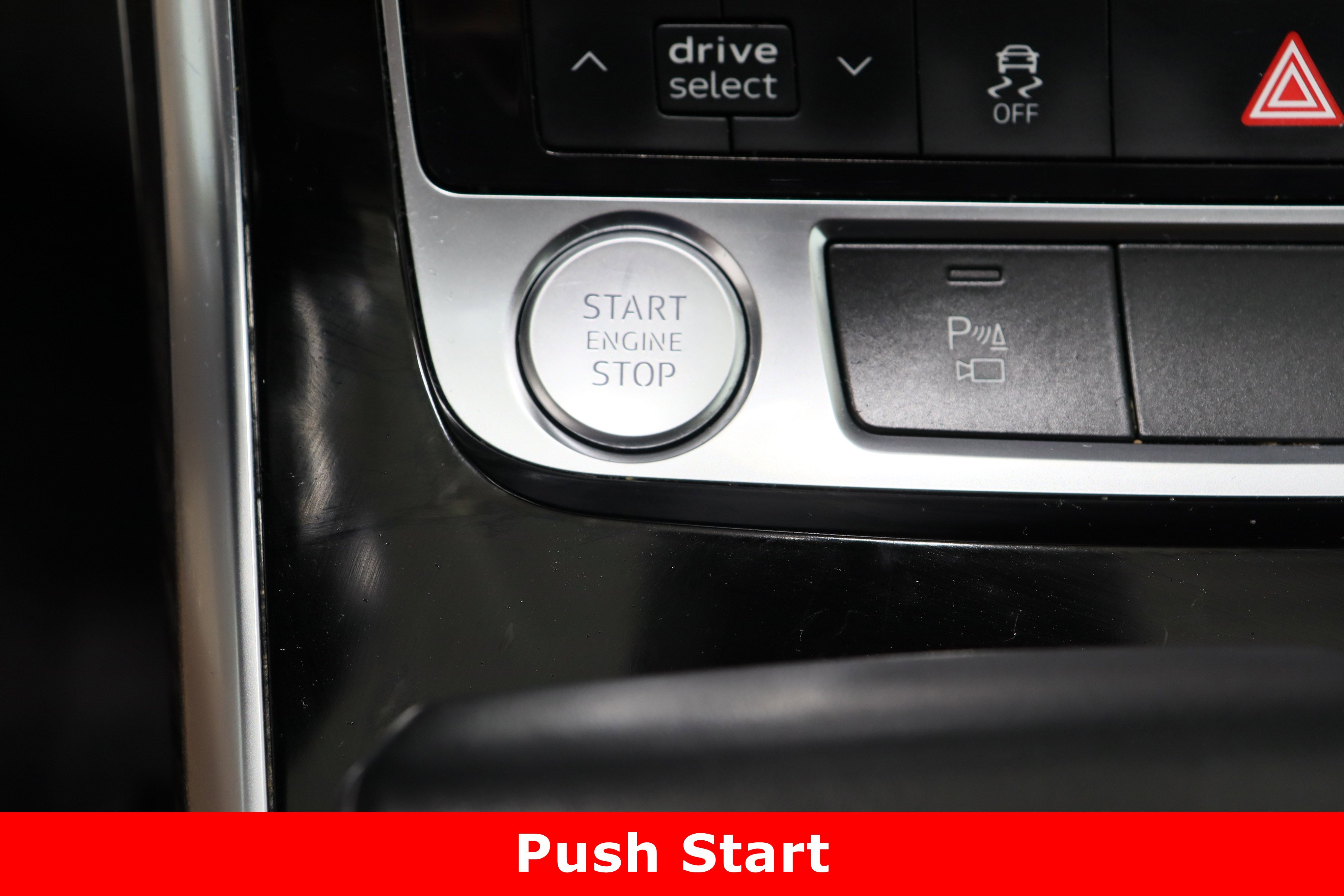 Used 2019 Audi Q8 Premium w/ Convenience Package image 18