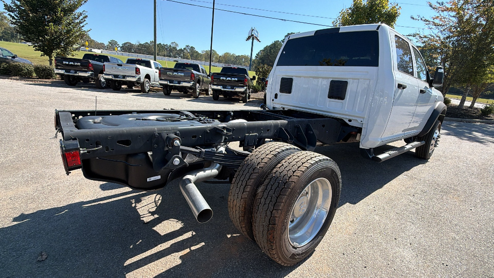 New 2026 RAM 5500 Tradesman w/ Chrome Appearance Group AWD/4WD image 8