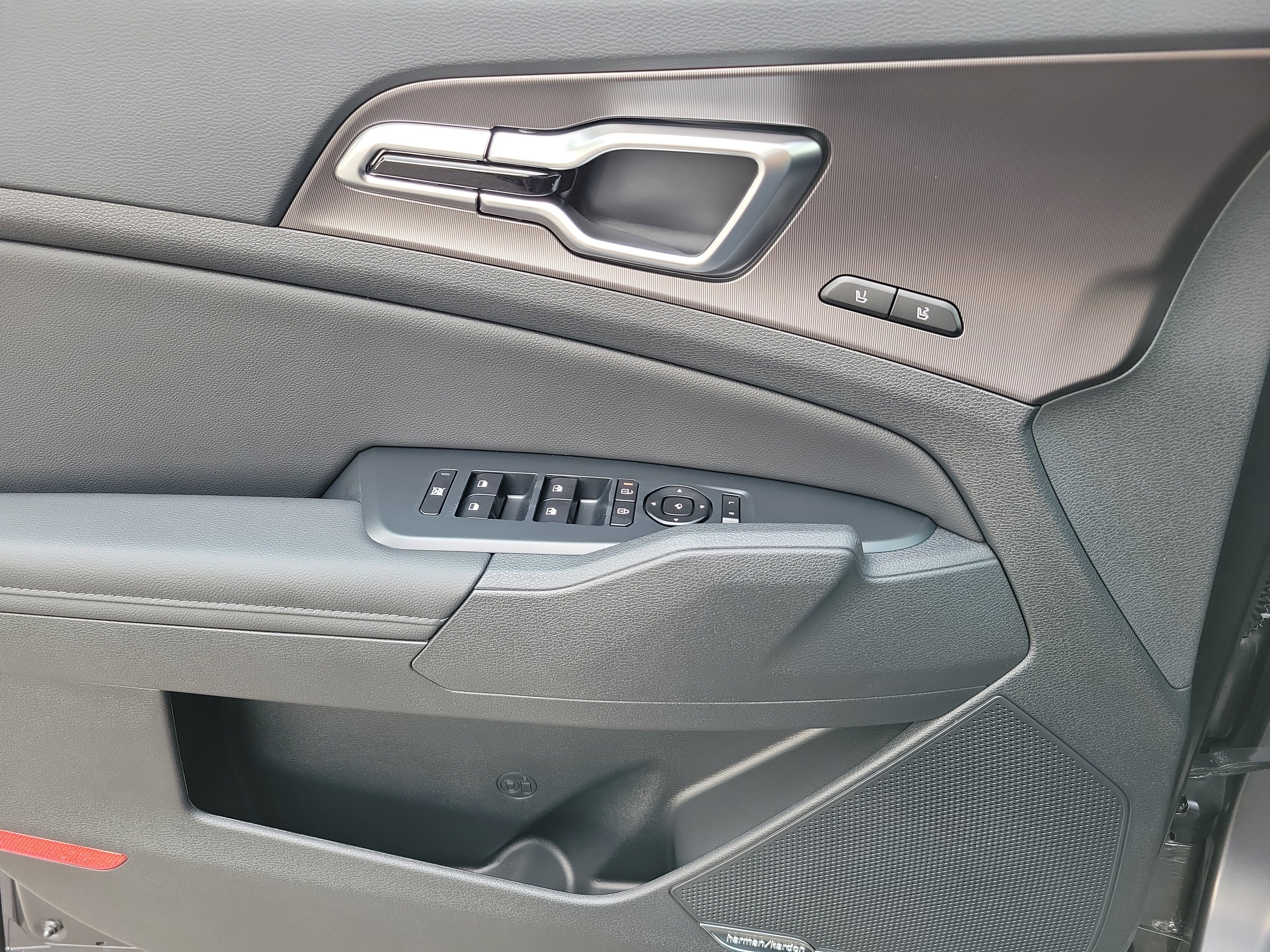 New 2026 Kia Sportage SX image 19