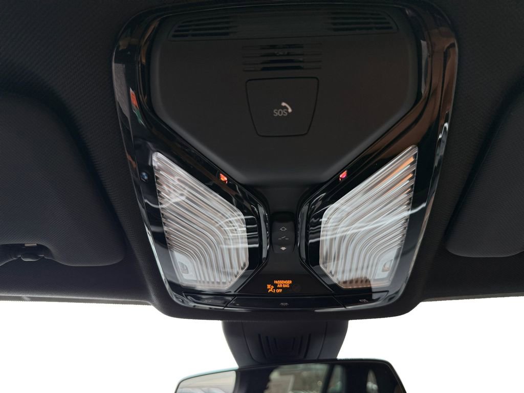 Used 2023 BMW X5 xDrive40i w/ M Sport Package image 20