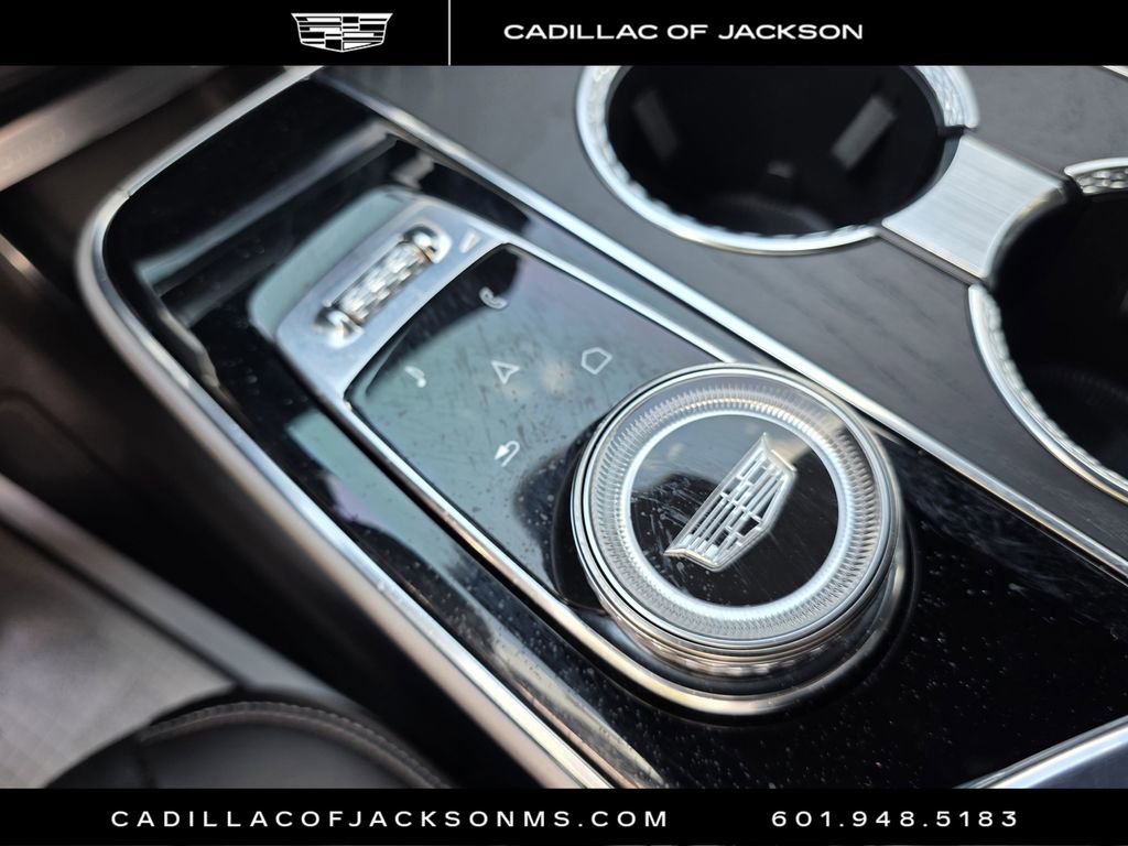 Used 2023 Cadillac Lyriq 2WD image 13