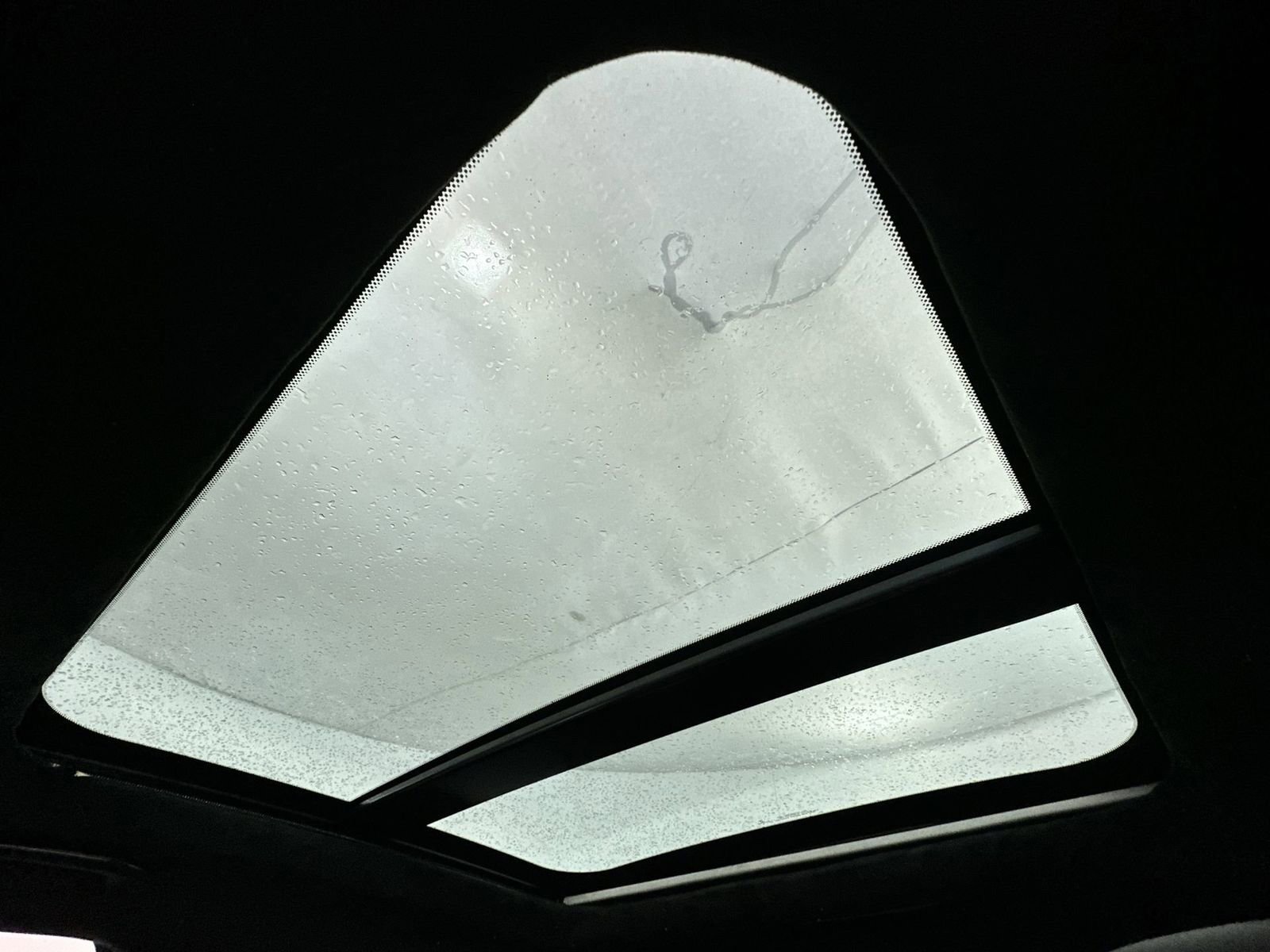 Used 2018 INFINITI QX30 image 22