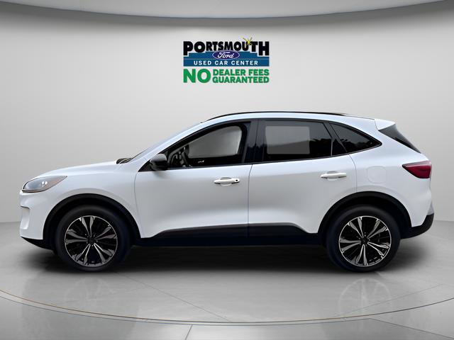 Used 2022 Ford Escape SEL w/ SEL Stealth AWD Package image 2