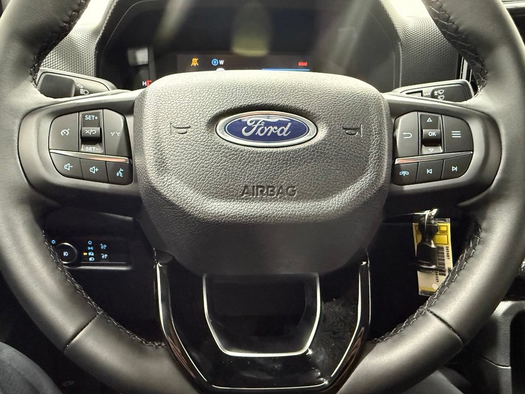 New 2026 Ford Ranger XLT w/ Black Appearance Package AWD/4WD image 41