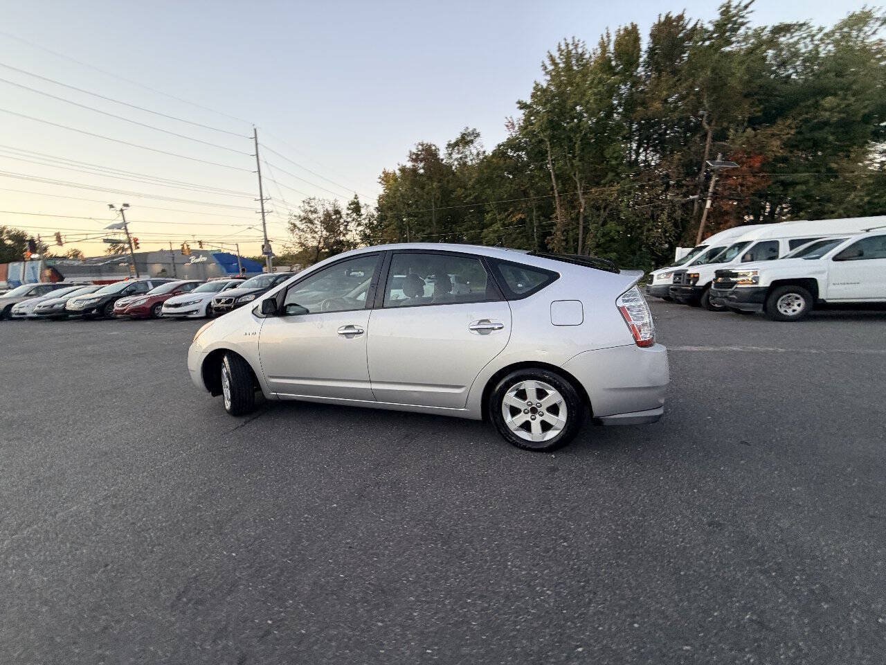 Used 2007 Toyota Prius w/ Pkg 2 FWD image 26