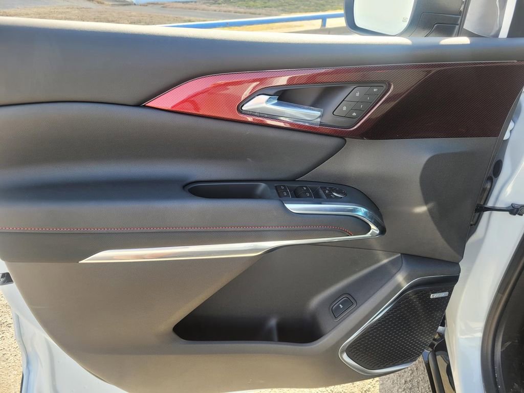 New 2026 Chevrolet Traverse RS image 13