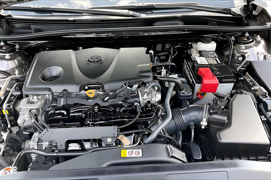 Used 2023 Toyota Camry XSE FWD image 31