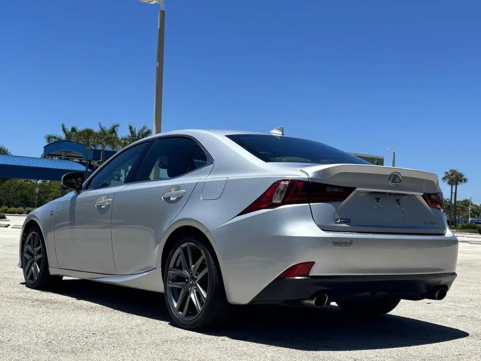 Used 2015 Lexus IS 250 w/ F-Sport Package RWD image 6