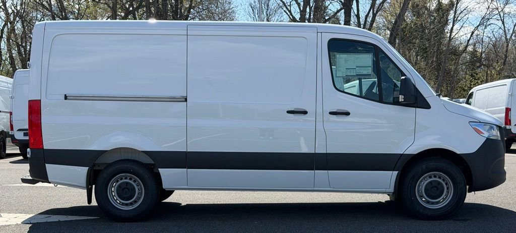 New 2026 Mercedes-Benz Sprinter 2500 image 3